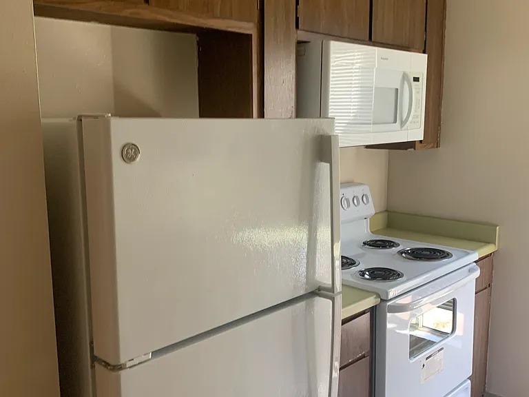 720 Adams St #10 — Photo 9