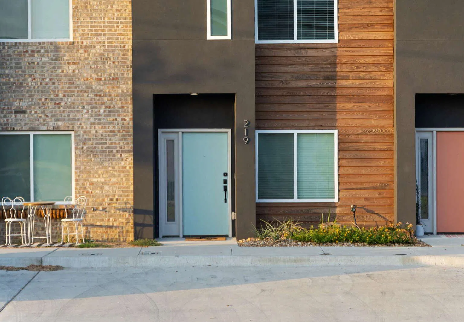 1 bed, 1.5 bath, 1113 sqft, $1,800 — Photo 1