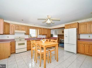 7710 Bay Front Rd, Sparrows Point, MD 21219