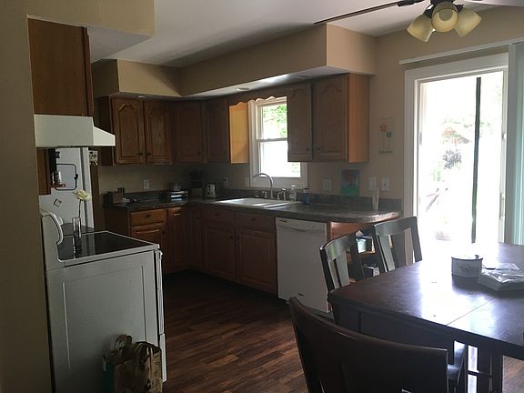 5th image of 269 Homer Ln
