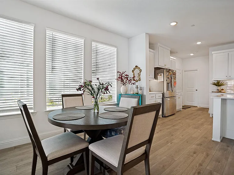 8875 Stablehand Mews — Photo 8