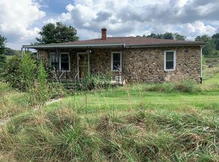 144 Rolling Hills Dr, Marion, VA 24354