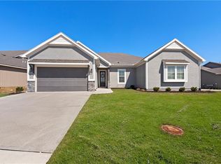 17050 W 168th Pl, Olathe, KS 66062