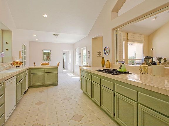 3rd image of 2030 Kirsten Lee Dr