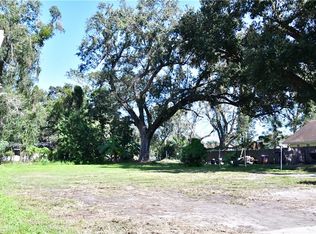 333 1st St, Orlando, FL 32824