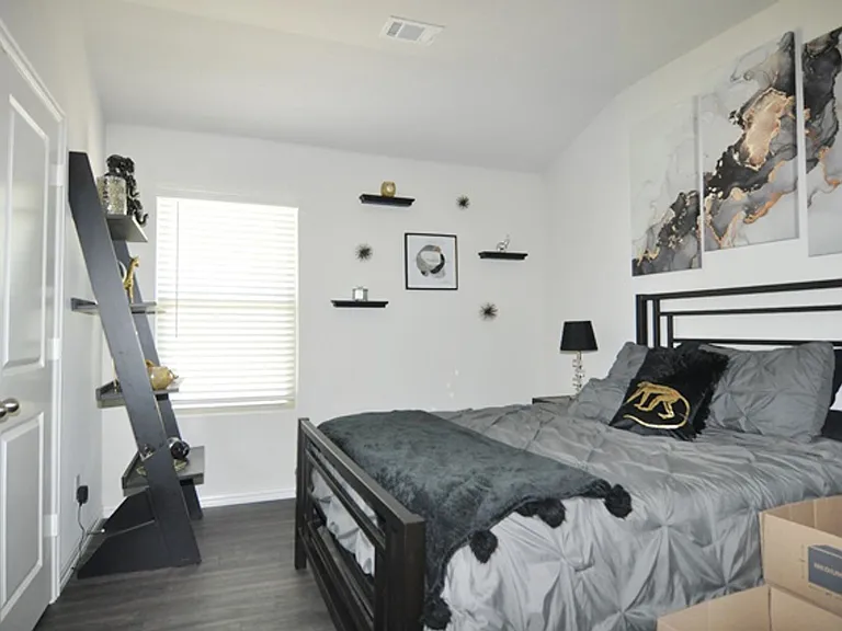 2513 Ponca Dr — Photo 18