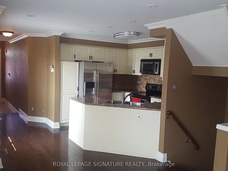 5456 Tree Crest Ct — Photo 3