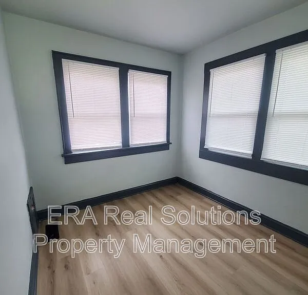 548 S Wayne Ave — Photo 8