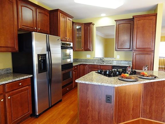 5th image of 4228 Lower Park Dr