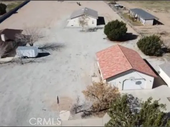 8756 Oakwood Ave, Hesperia, CA 92345