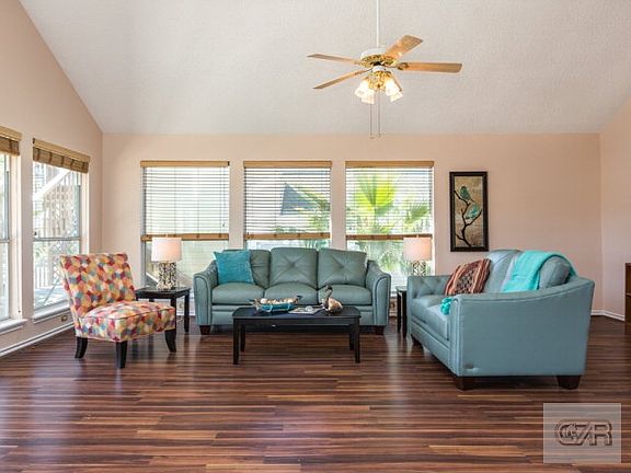 2nd image of 13718 Pirates Beach Blvd