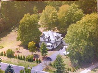 5941 144th Ave, Holland, MI 49424