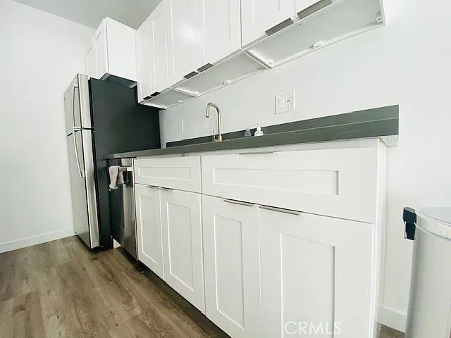 11422 Iowa Ave #10 — Photo 6