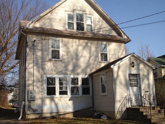 1st image of 629 Ruble Ave