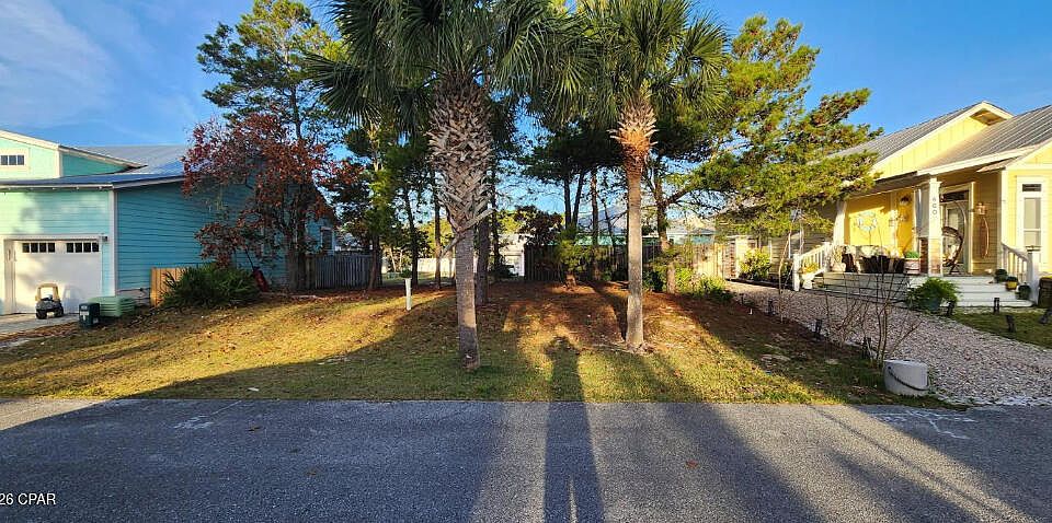 1st image of 462 Paradise Blvd