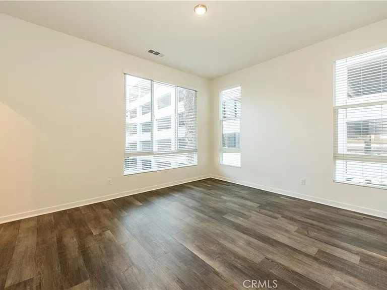 123 Citysquare — Photo 27