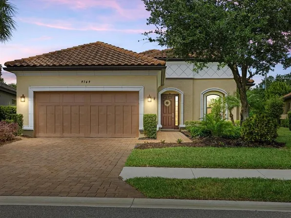 9769 Highland Park Pl, Palmetto, FL 34221