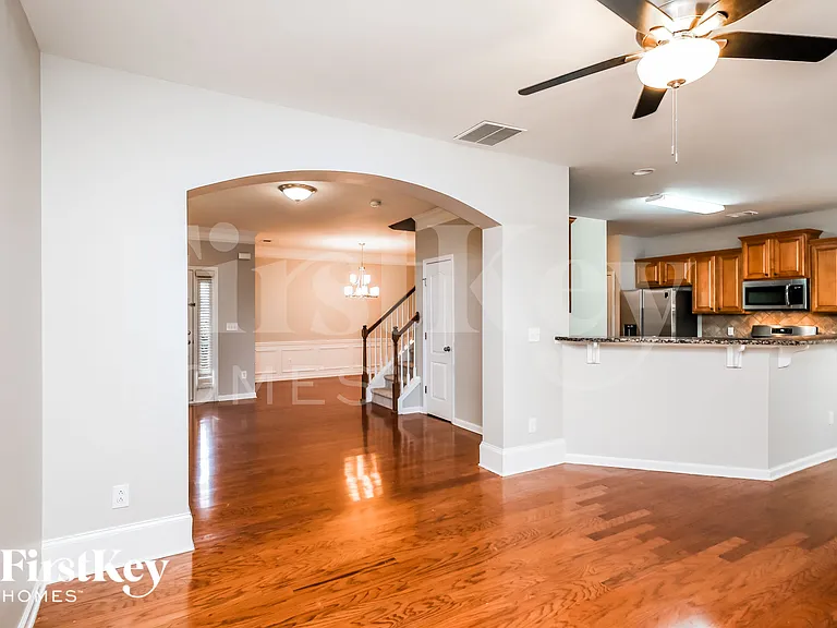 3360 Archgate Ct — Photo 6