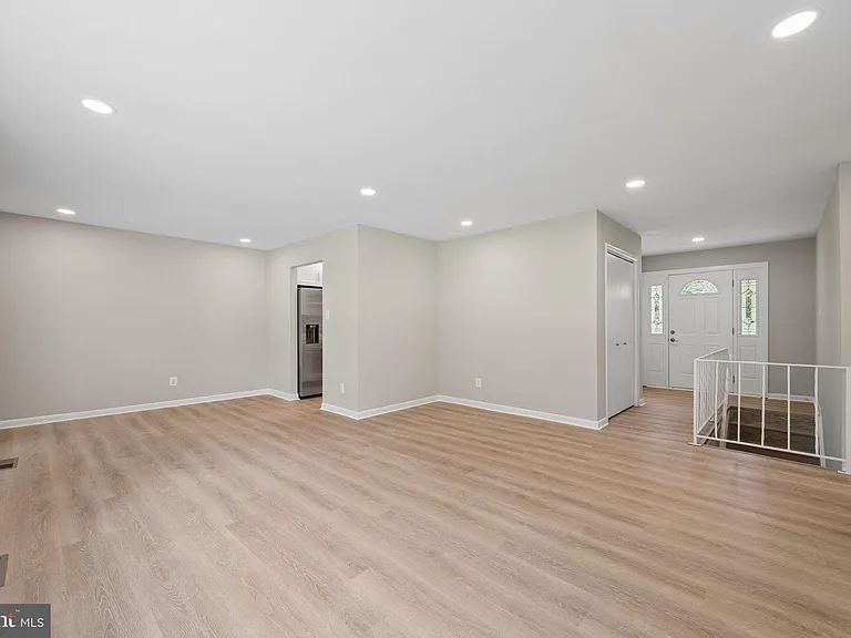 12408 W Old Baltimore Rd — Photo 9