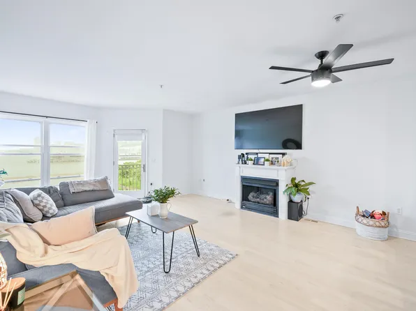 319 THE PROMENADE, Edgewater, NJ 07020