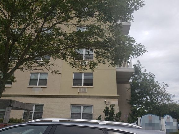 2nd image of 79-14 Rockaway Beach Blvd #8E