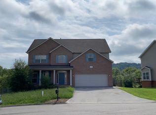 7508 Ashton Pointe Ln, Knoxville, TN 37931