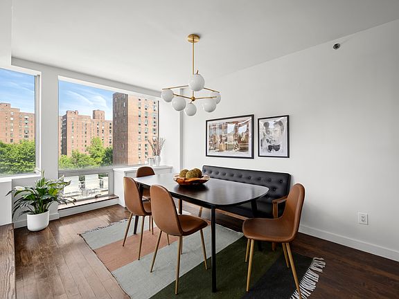 4th image of 425 E 13th St Penthouse F