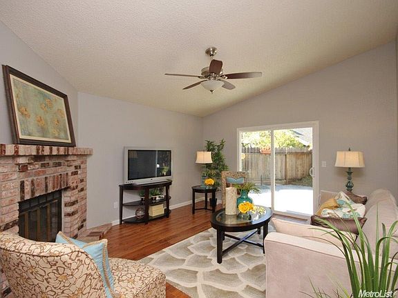 4th image of 7420 Durfee Way