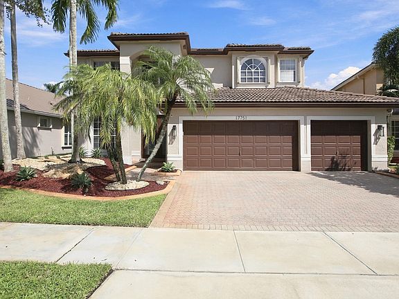 3rd image of 17751 SW 34th Court