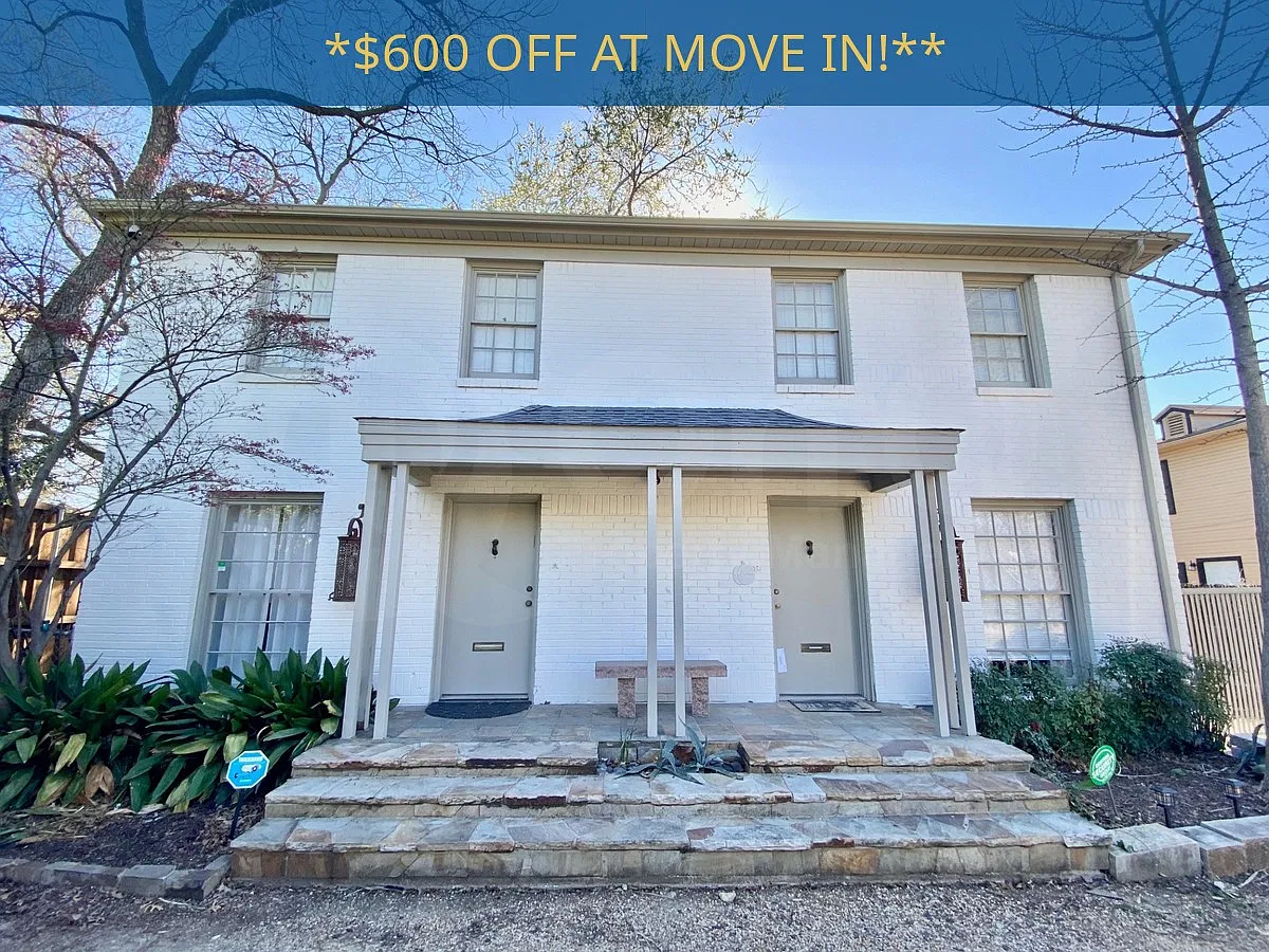 2 bed, 1.0 bath, 1100 sqft, $1,745 — Photo 1