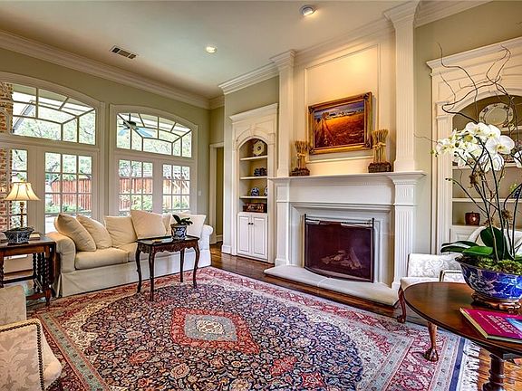 4th image of 4528 Briar Oaks Cir