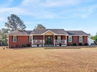 521 Levi Barnes Rd, Jackson, GA 30233