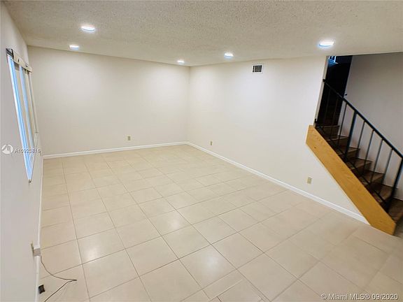 5th image of 55 Matador Ln #2-25