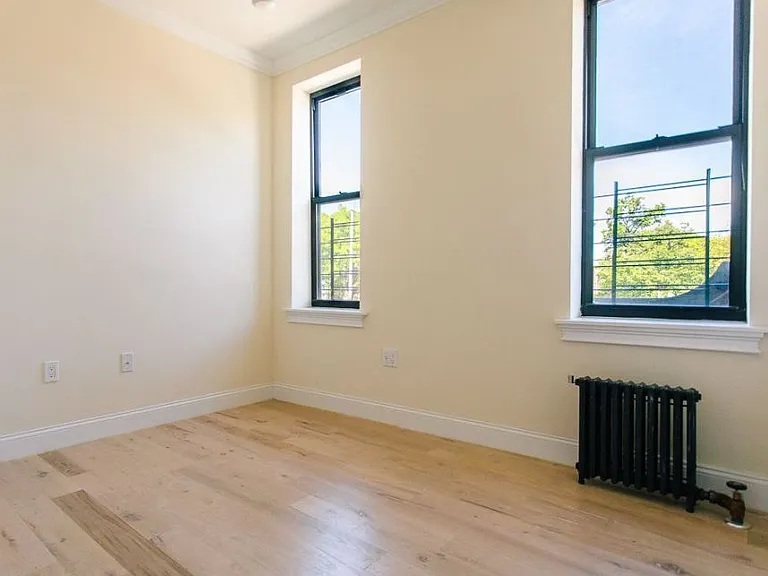 946 Bushwick Ave #431 — Photo 9