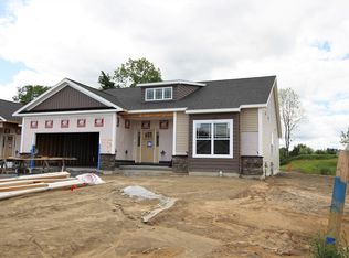 55 Vista Ct, Clifton Park, NY 12065