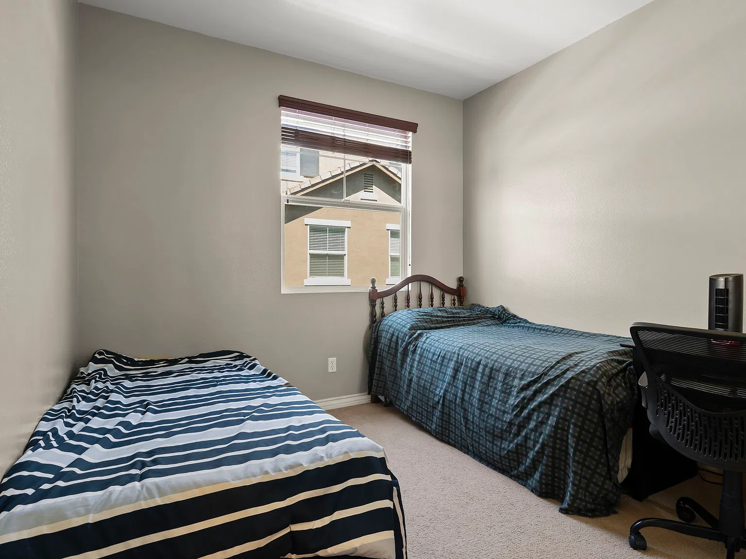 3 bed, 1324 sqft, $3,600 — Photo 4