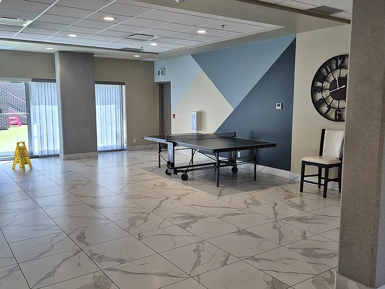 925 Leon Ave #427 — Photo 14