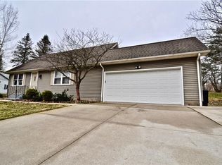 105 Sunset Dr, Edinboro, PA 16412