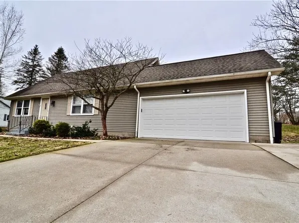 105 Sunset Dr, Edinboro, PA 16412