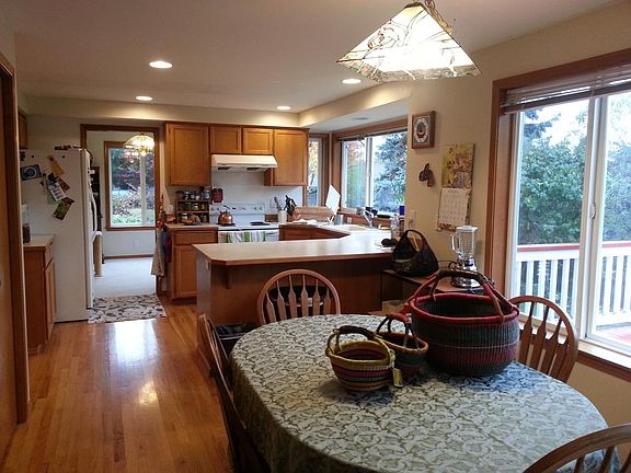 4th image of 13129 86th Pl NE