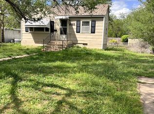 1023 E Elm St, Salina, KS 67401