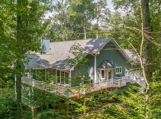 106 Eastmoor Dr, Asheville, NC 28805