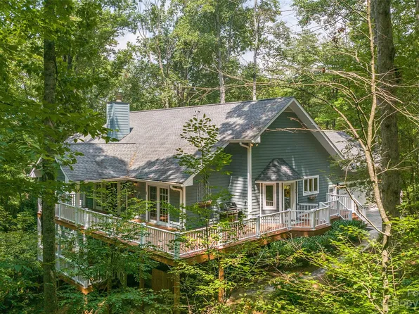106 Eastmoor Dr, Asheville, NC 28805