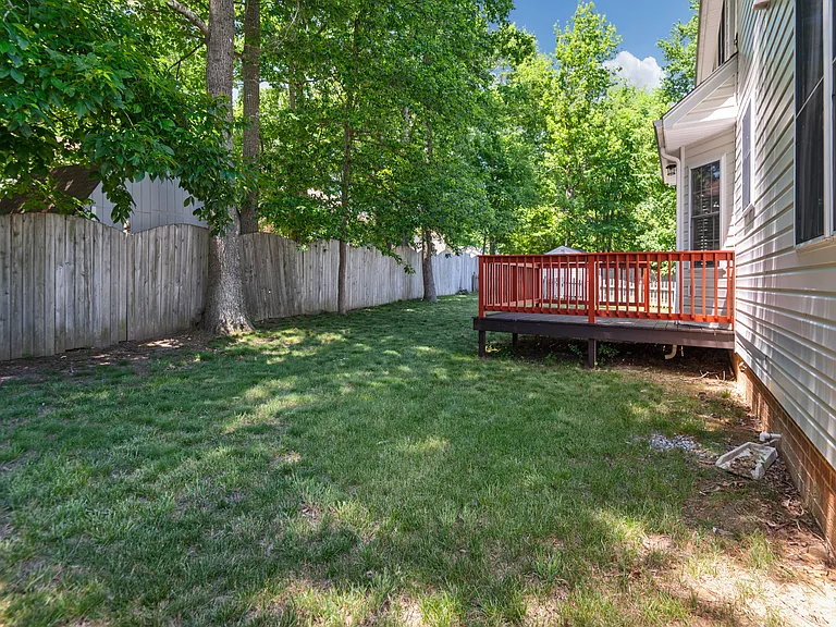 3924 Liberty Point Dr — Photo 52