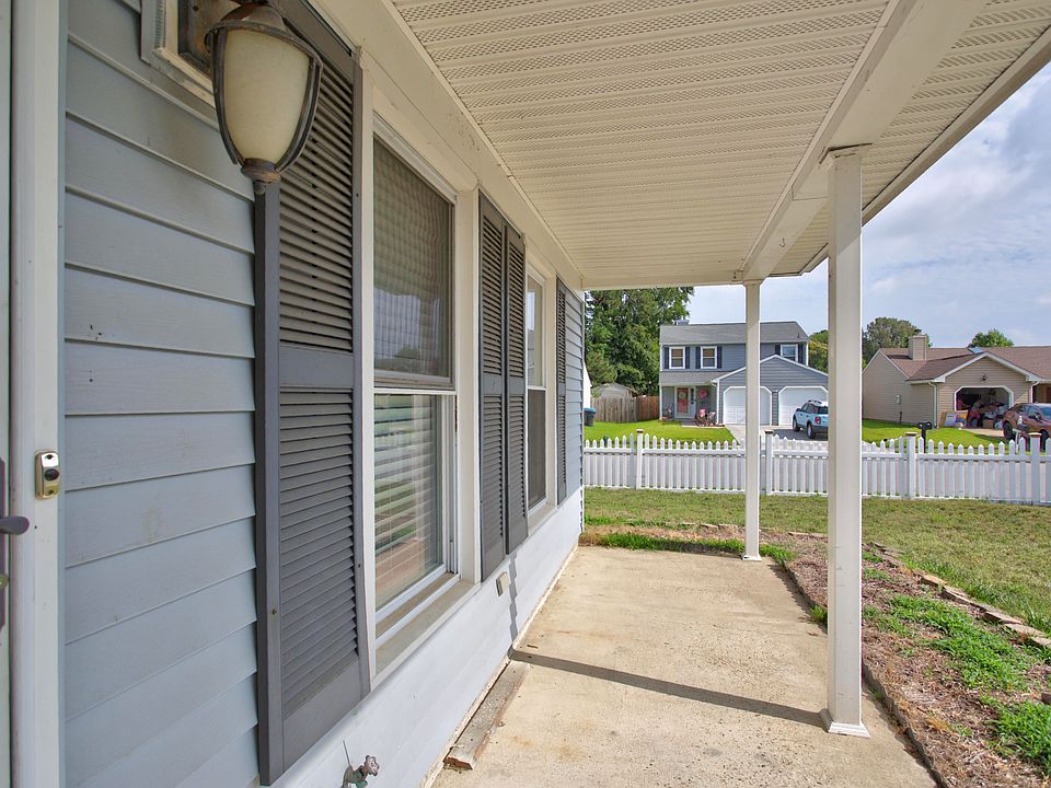 1st image of 1901 Stillwood Ln