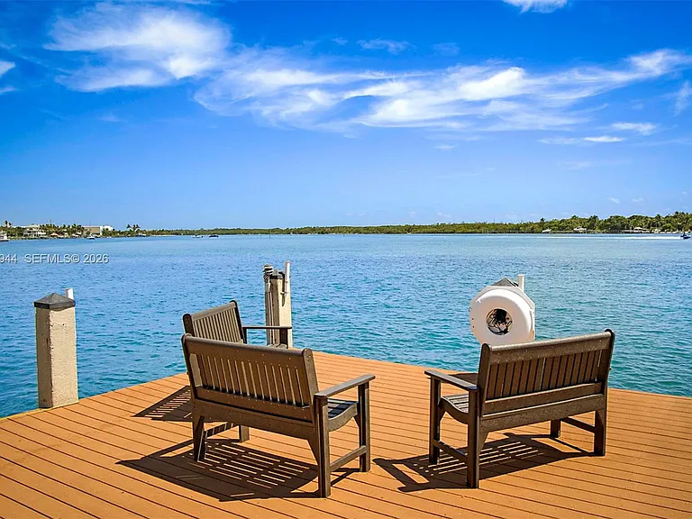 100 Intracoastal Pl #102 — Photo 3