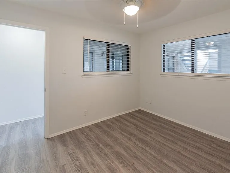 2500 Burleson Rd #614 — Photo 13