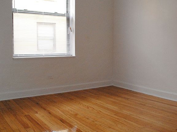 3rd image of 5423 W Washington Blvd APT 208