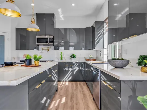 16322 Avenida Gracia, Desert Hot Springs, CA 92240