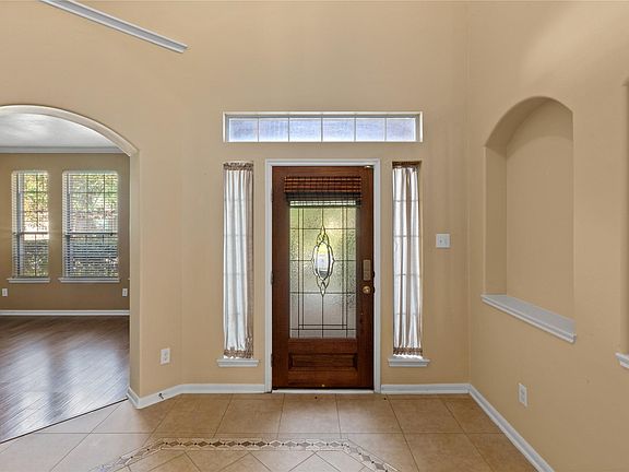 4th image of 17307 Lassen Forest Ln